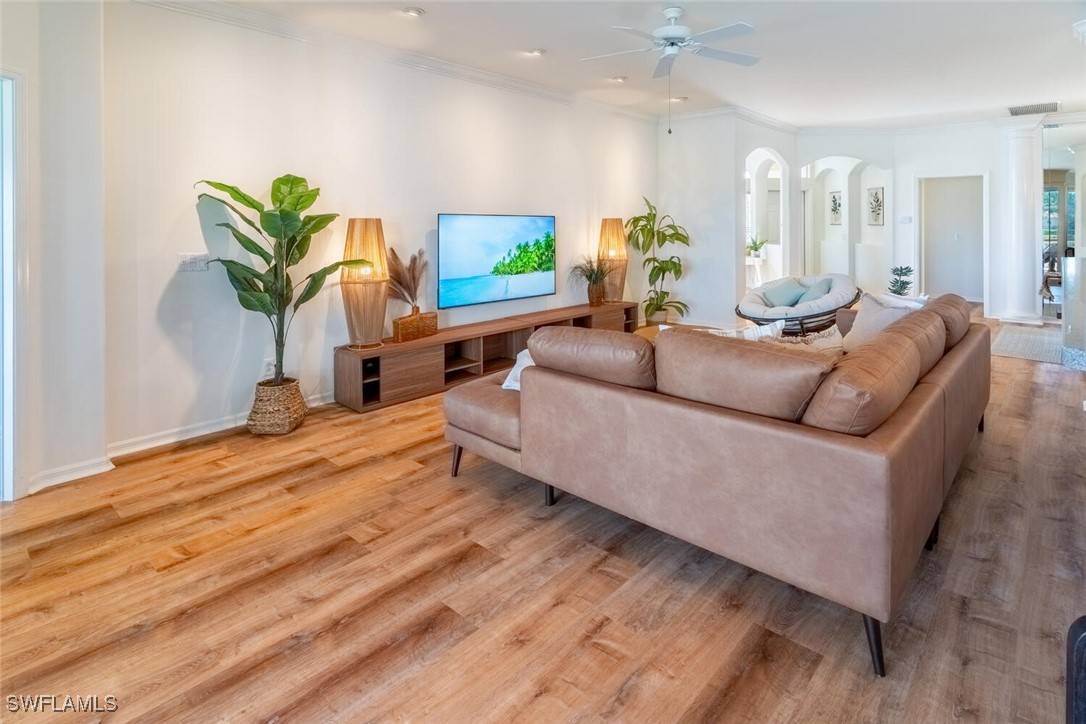 Naples, FL 34119,1896 Crestview WAY