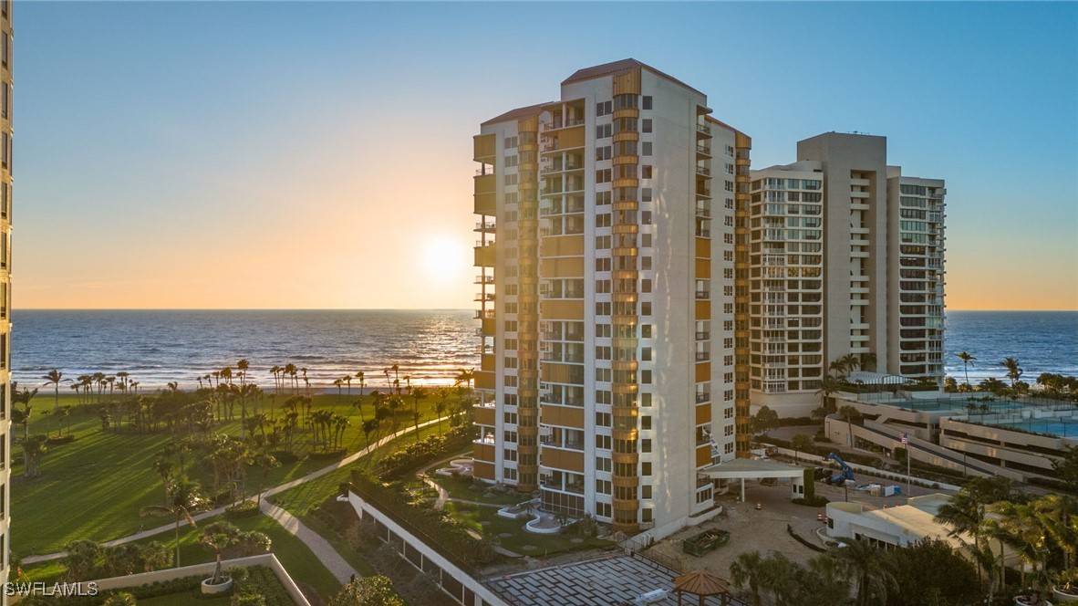 Naples, FL 34103,4251 Gulf Shore BLVD N #PH-A