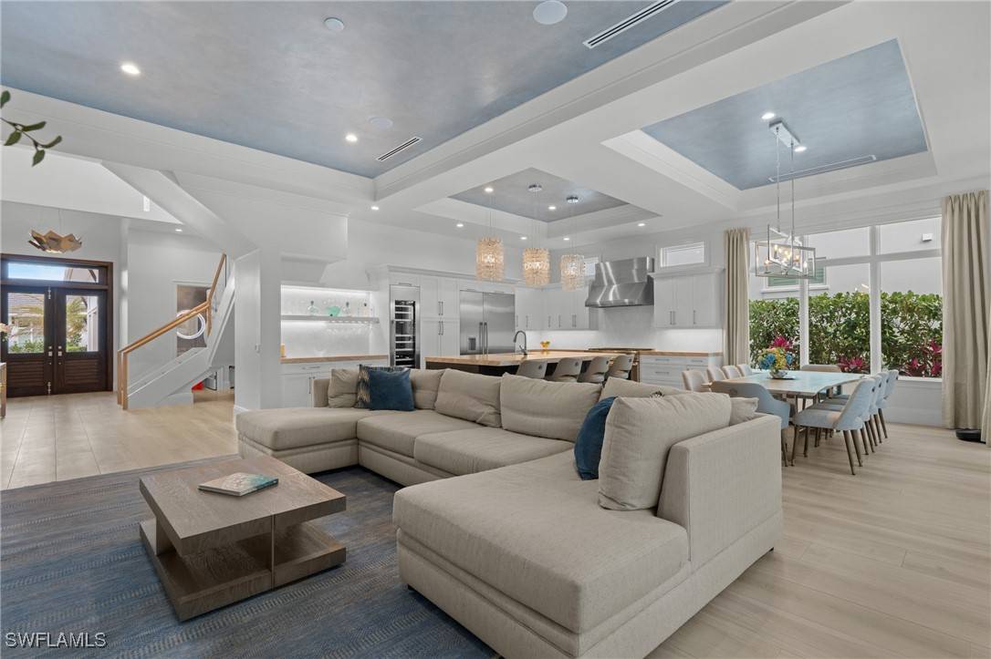 Naples, FL 34109,6826 Mangrove AVE