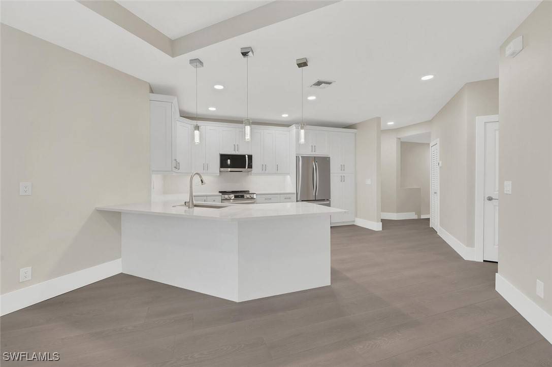 Naples, FL 34119,11408 Quail Village WAY #C-201
