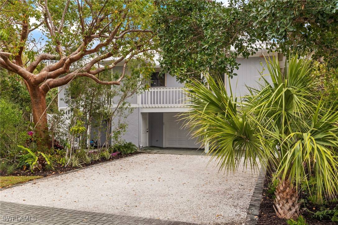 Sanibel, FL 33957,1986 Wild Lime DR