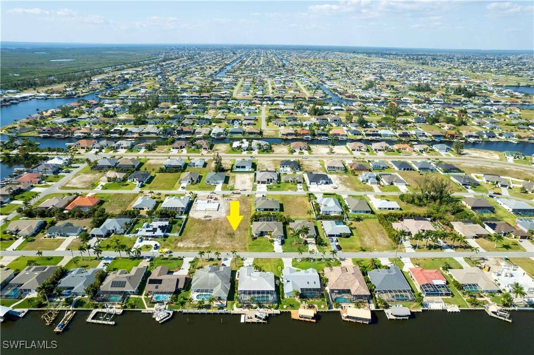 Cape Coral, FL 33991,3705 SW 5th ST