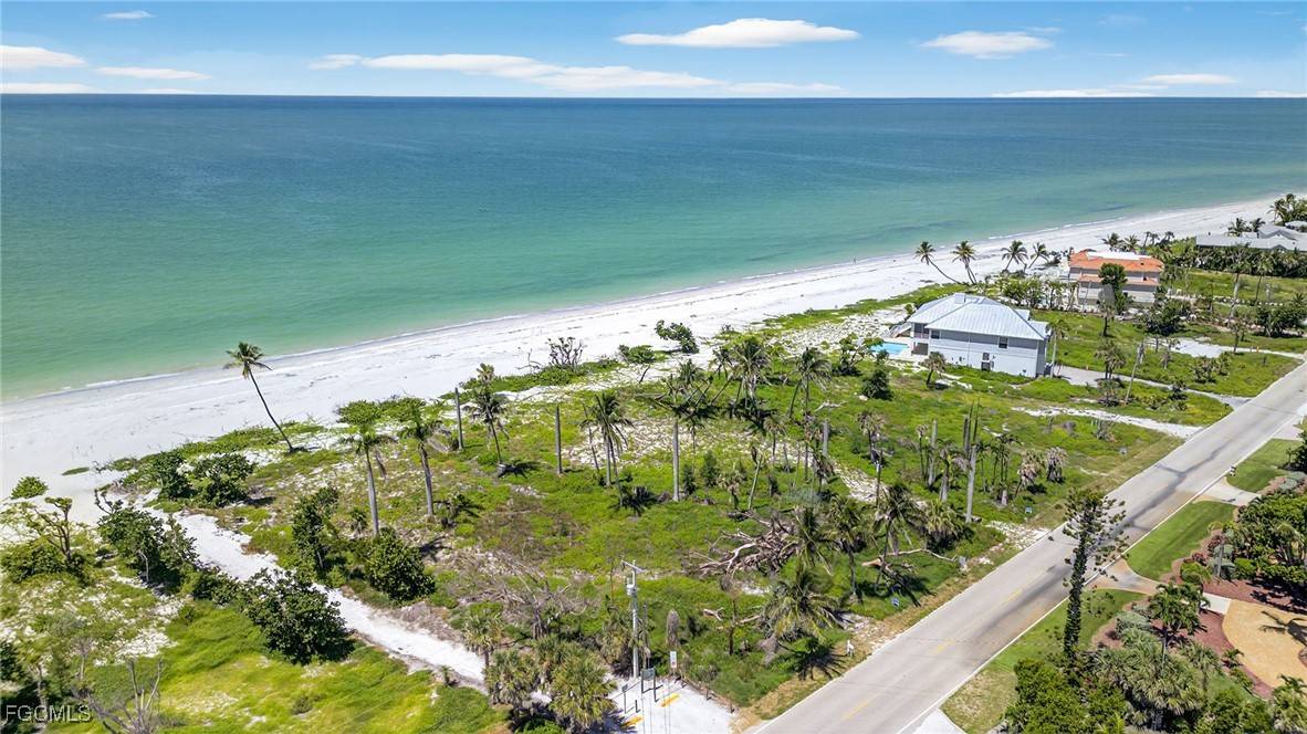 Sanibel, FL 33957,4155, 4163, 4171 W Gulf DR