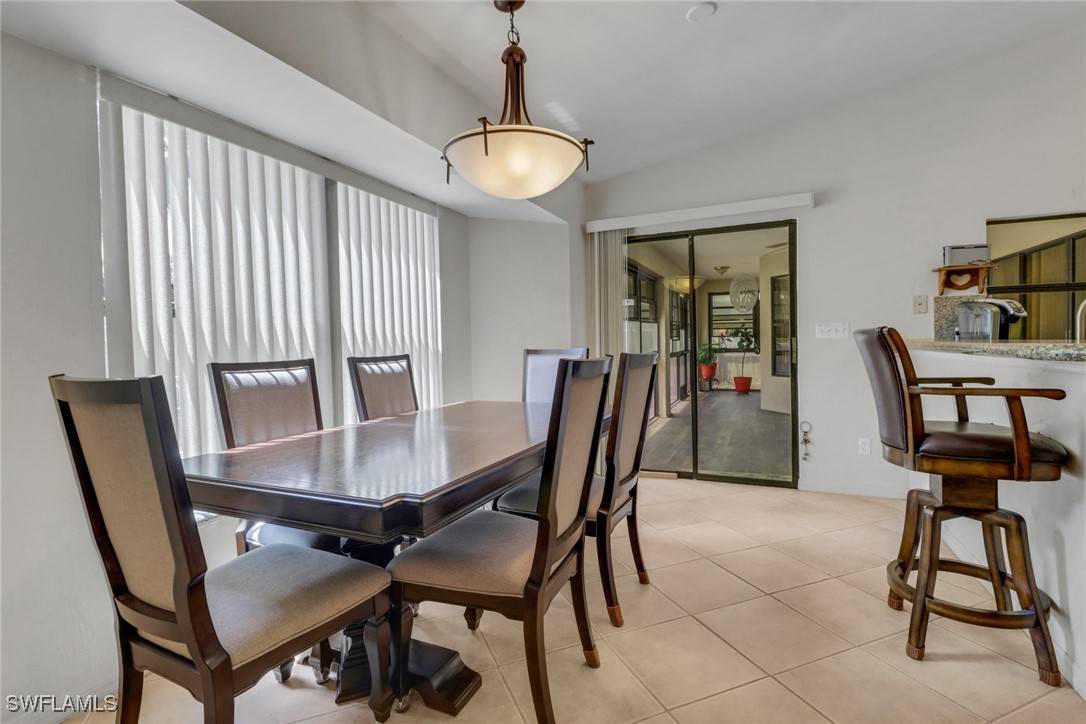 Naples, FL 34104,2378 River Reach DR