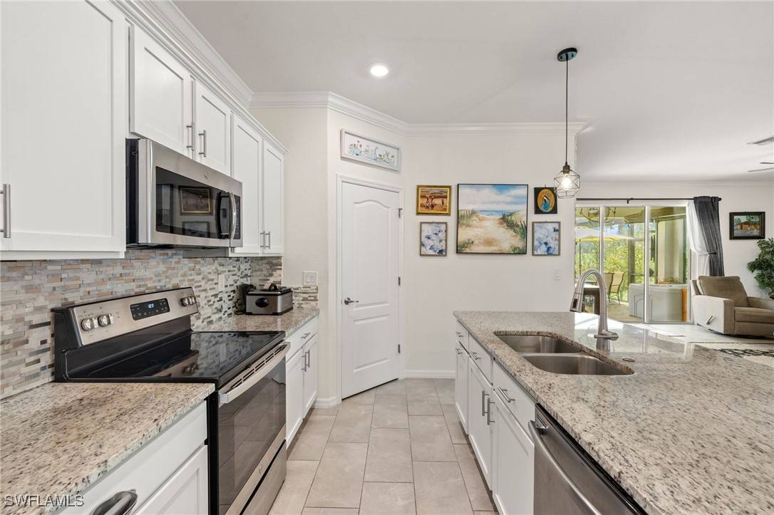 Fort Myers, FL 33916,3657 Crimson LN