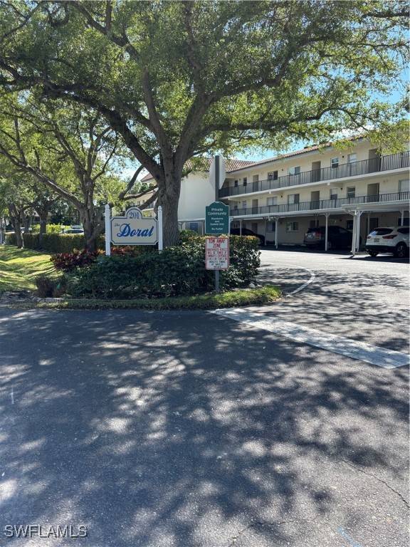 Naples, FL 34105,201 Quail Forest BLVD #110