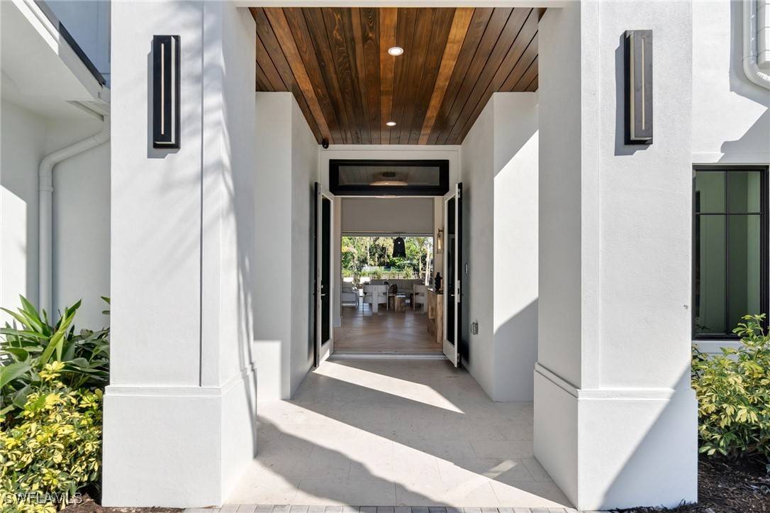 Naples, FL 34103,565 Whispering Pine LN