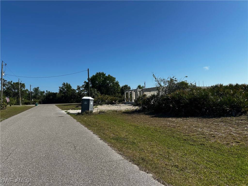 Rotonda West, FL 33947,174 Wright DR