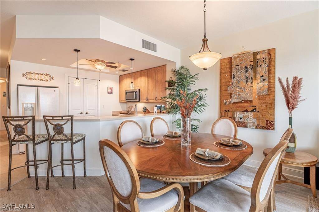 Cape Coral, FL 33914,5702 Cape Harbour DR #203