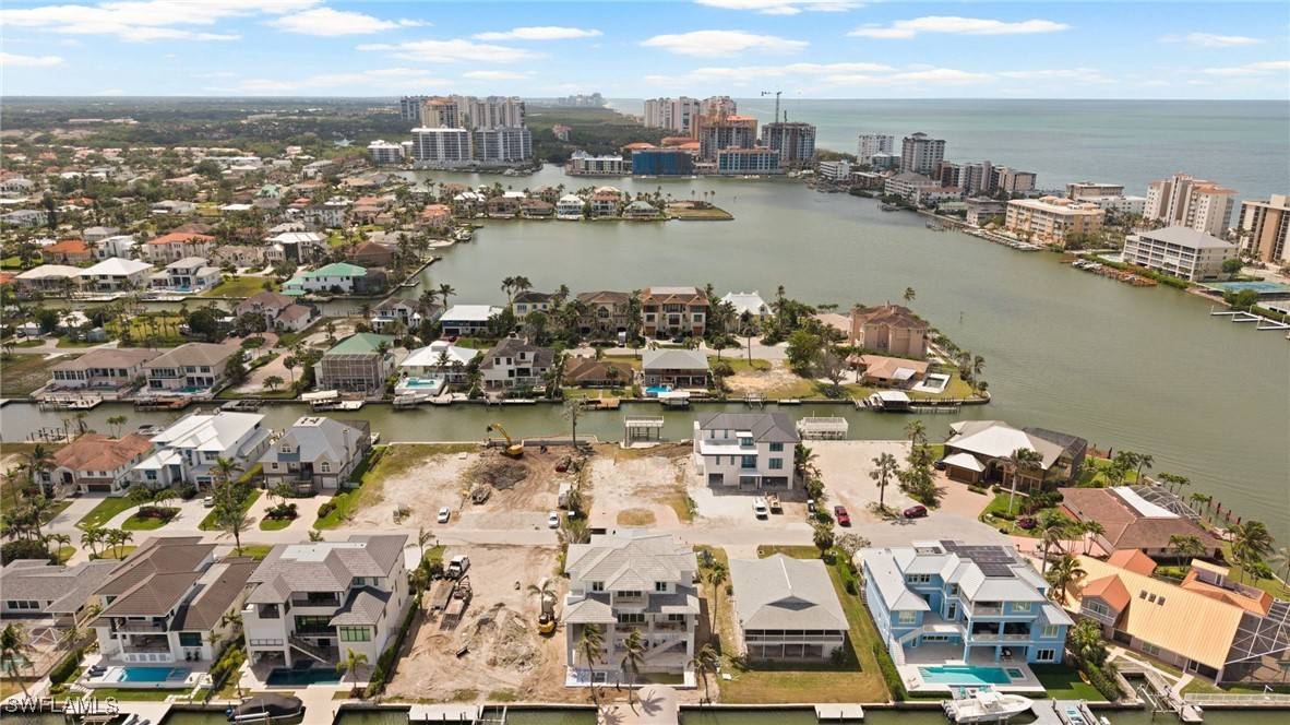Naples, FL 34108,270 TRADE WINDS AVE