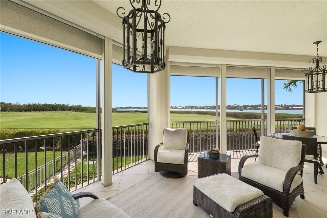 Naples, FL 34112,1560 STAR POINT LN #3-301
