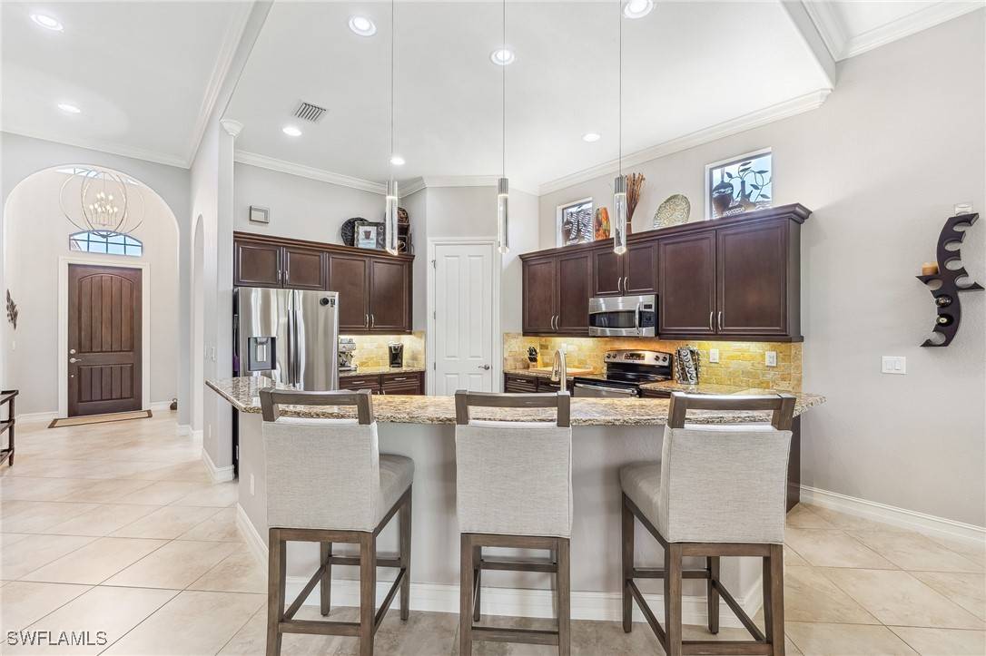 Fort Myers, FL 33912,8338 Adelio LN