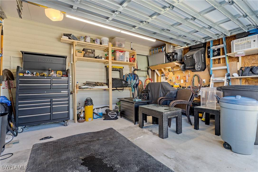 North Fort Myers, FL 33903,3408 Rainbow LN