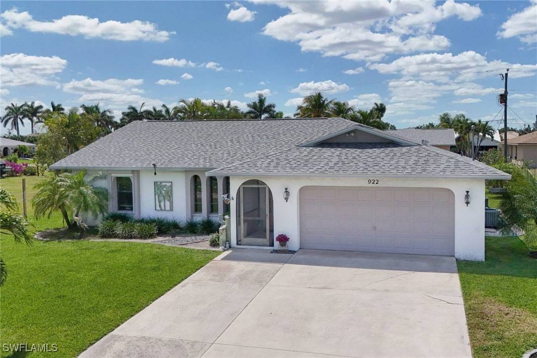 Cape Coral, FL 33904,922 SE 32nd TER