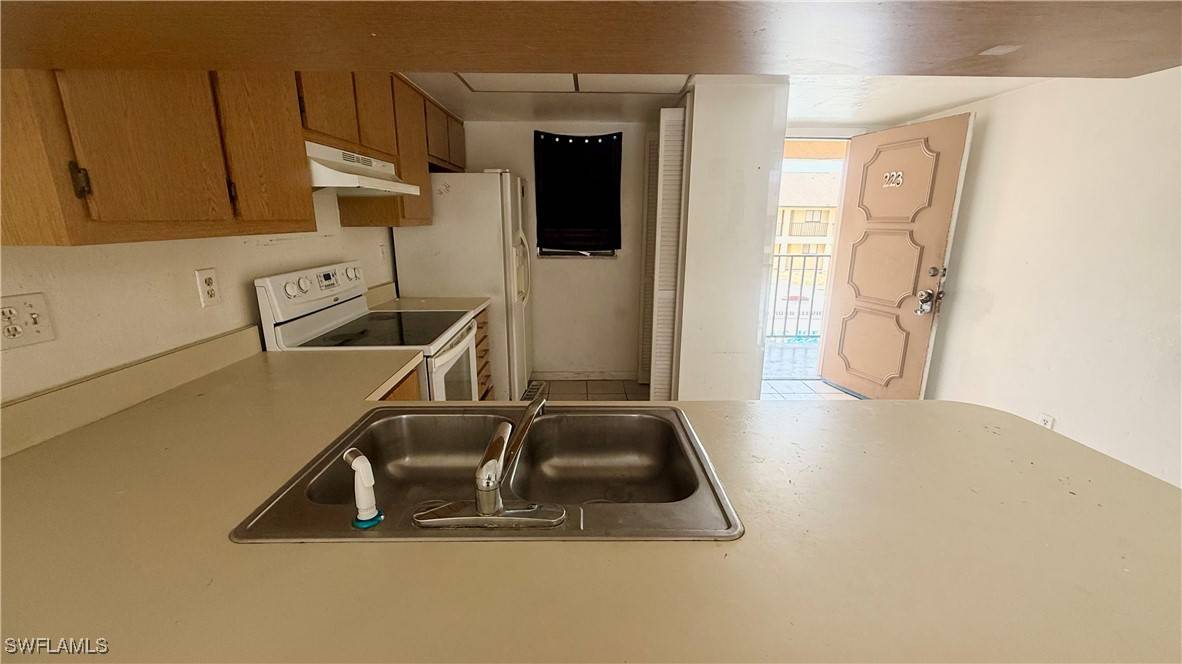 Lehigh Acres, FL 33936,608 Gerald AVE #223