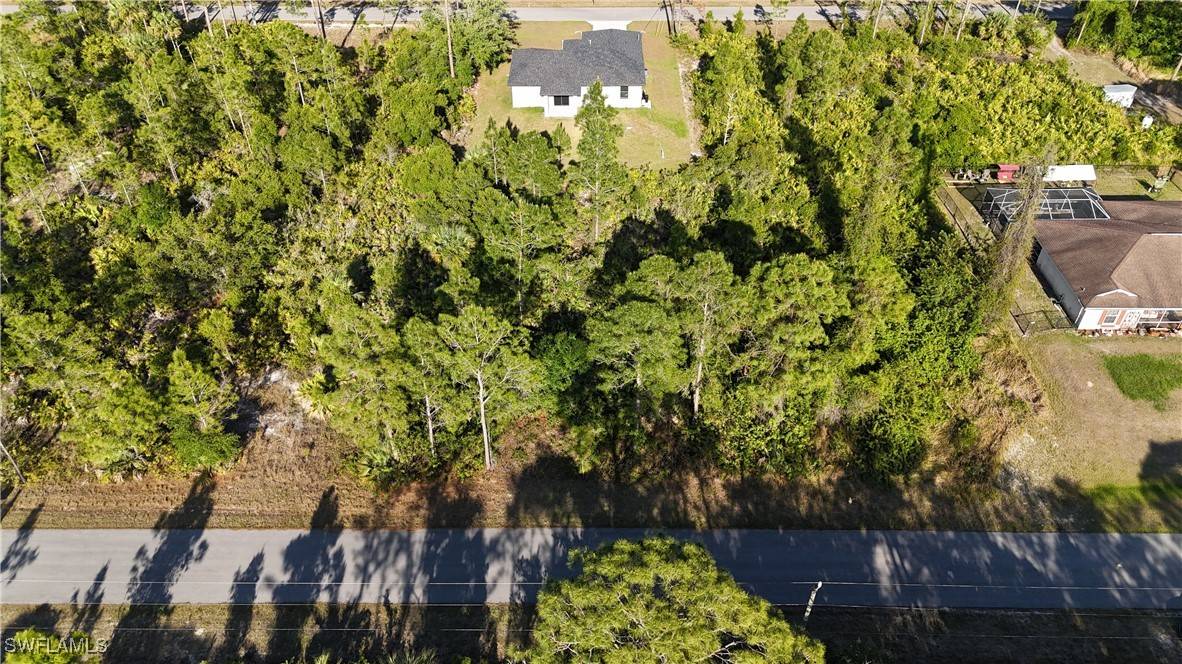 Alva, FL 33920,2110 McArthur AVE