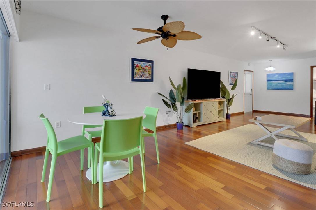 Naples, FL 34102,1568 Blue Point AVE #1