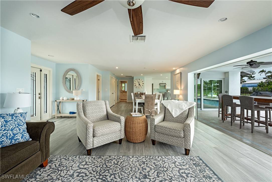 Naples, FL 34103,595 Wedge DR