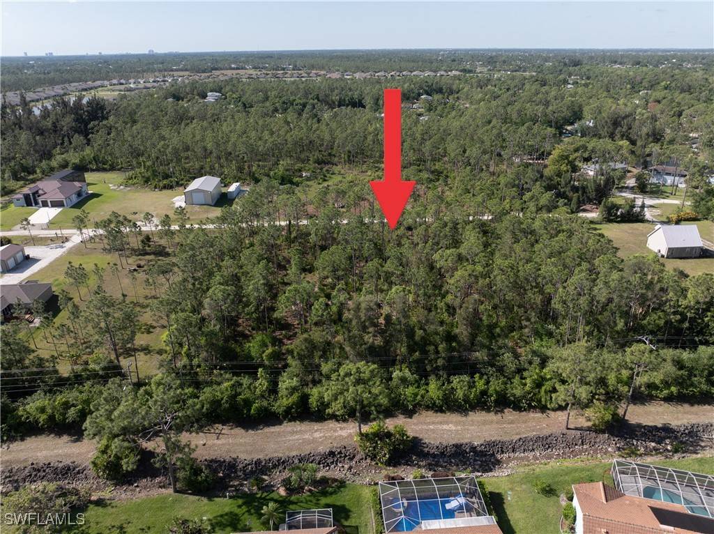 North Fort Myers, FL 33917,2303 Bayberry LN
