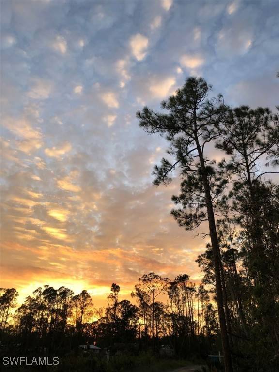 North Fort Myers, FL 33917,2303 Bayberry LN