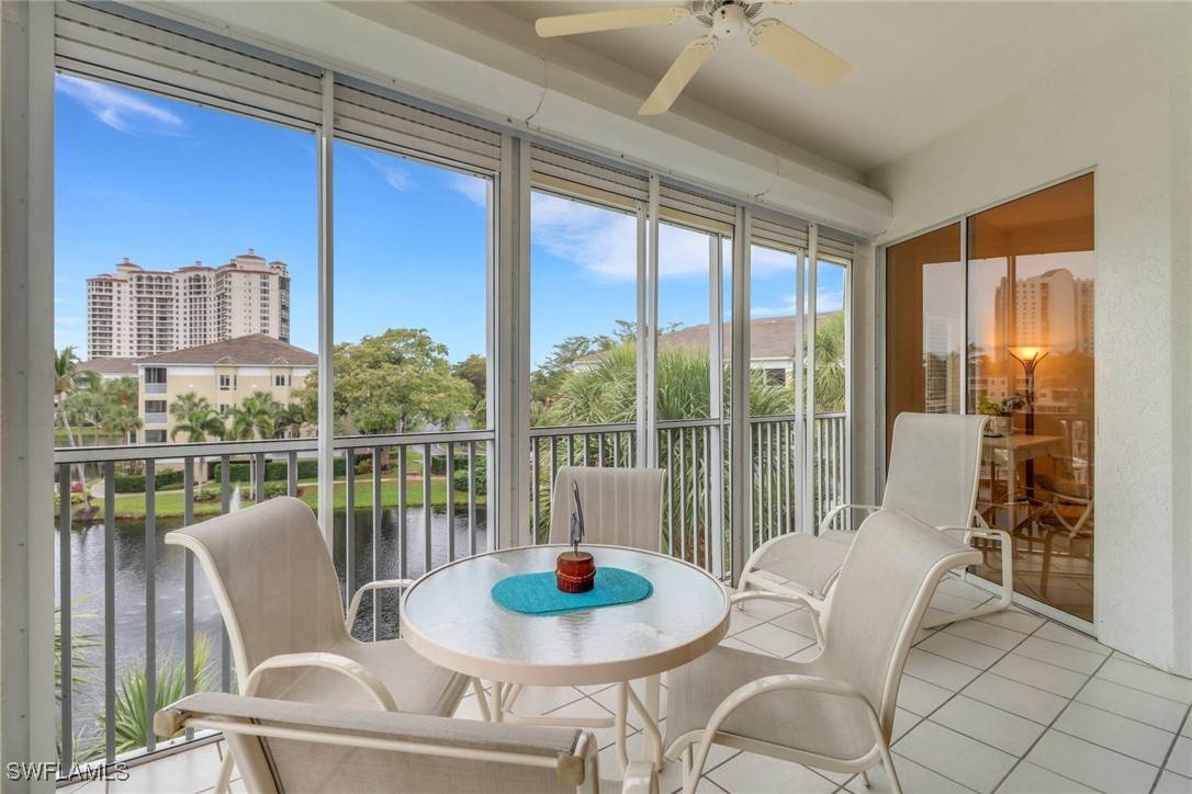 Naples, FL 34108,7654 Pebble Creek CIR #5-301