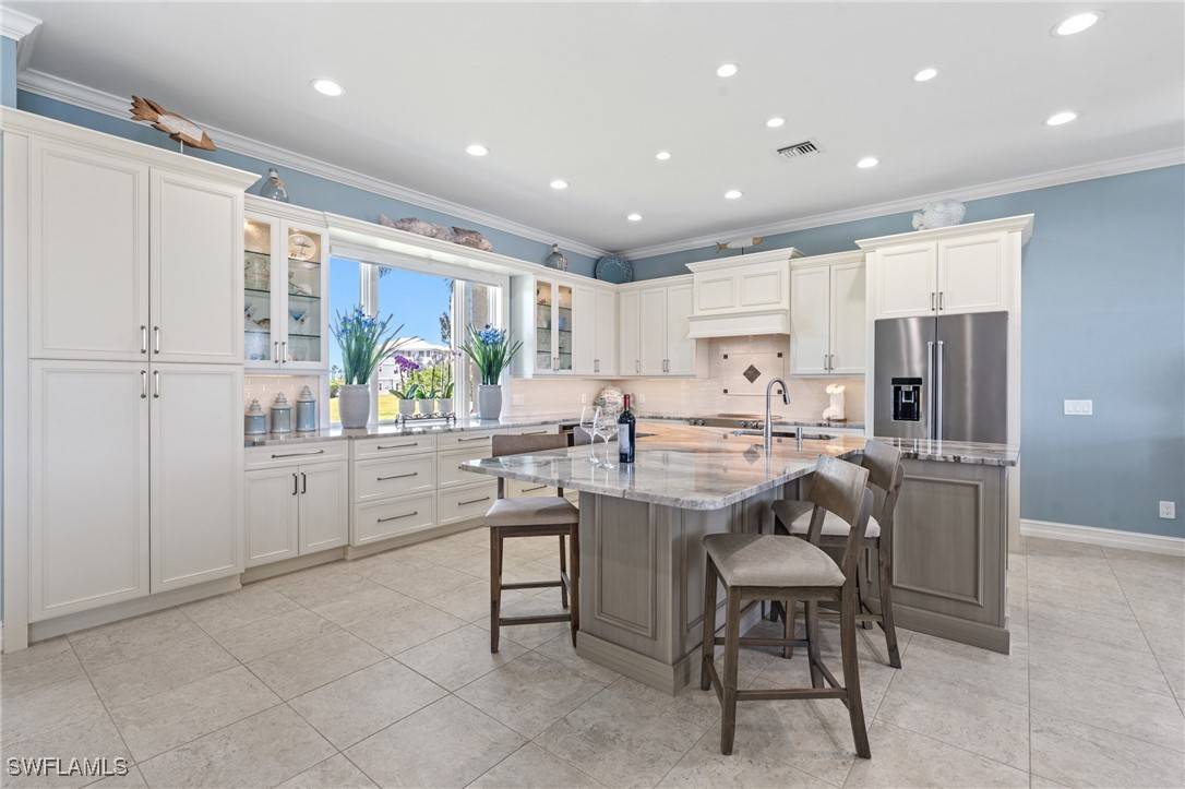 Bonita Springs, FL 34134,5630 Queens Kew