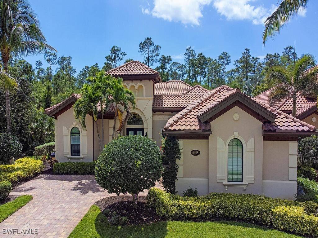 Naples, FL 34113,6445 Costa CIR