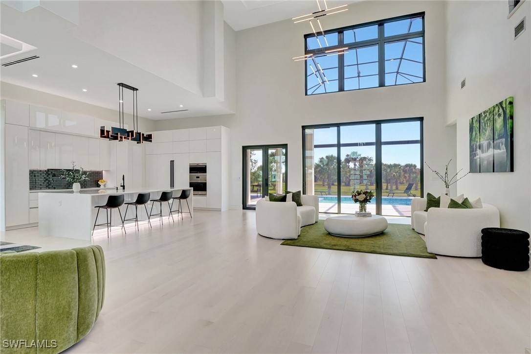 Naples, FL 34120,450 Shady Hollow BLVD W