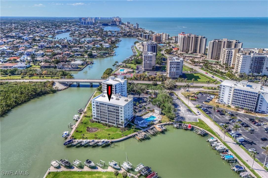 Naples, FL 34108,33 Bluebill AVE #A404