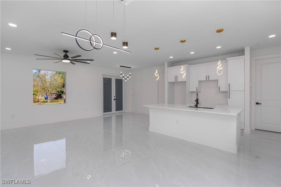 Lehigh Acres, FL 33972,805 W 14th ST