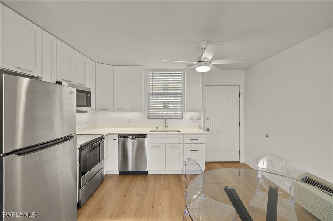 Bonita Springs, FL 34134,5700 Bonita Beach RD SW #408