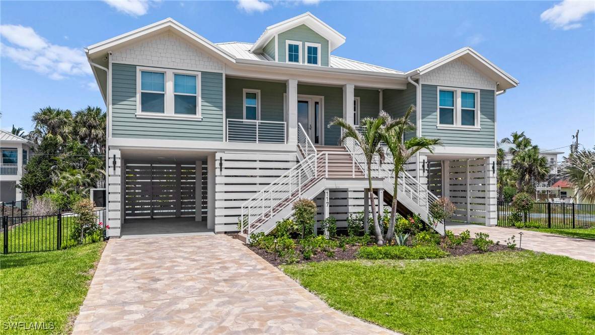 Fort Myers Beach, FL 33931,117 Hercules DR