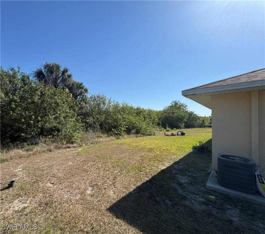 Lehigh Acres, FL 33973,816/818 W 12th ST