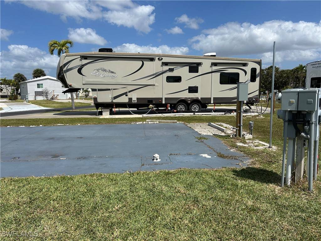 Fort Myers, FL 33908,19681 Summerlin 261 RD