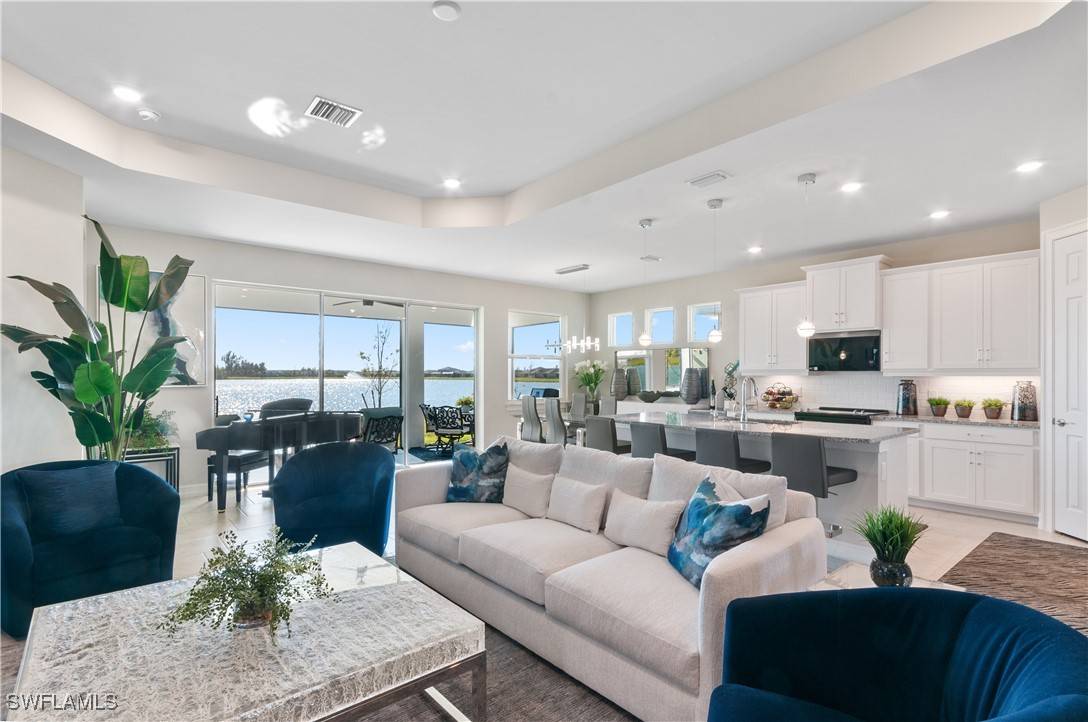 Cape Coral, FL 33993,663 Parkshore Lake AVE