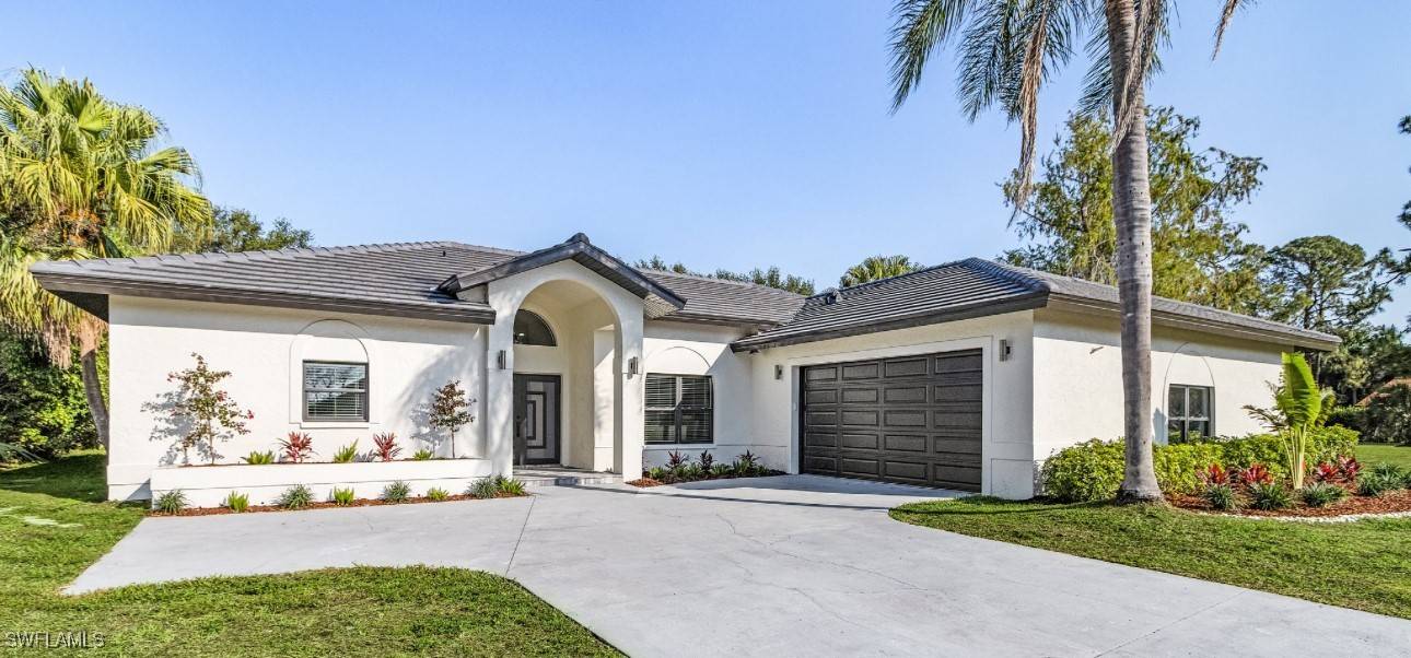 Naples, FL 34104,670 Henley DR