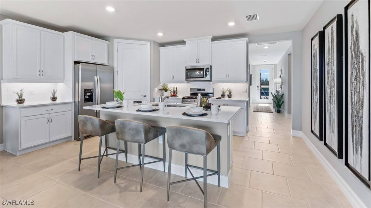 Punta Gorda, FL 33982,44627 PALM FROND DR