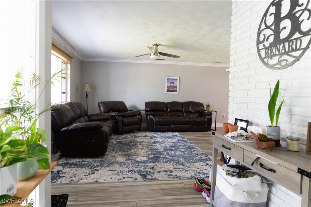 Fort Myers, FL 33916,3390 E Riverside DR