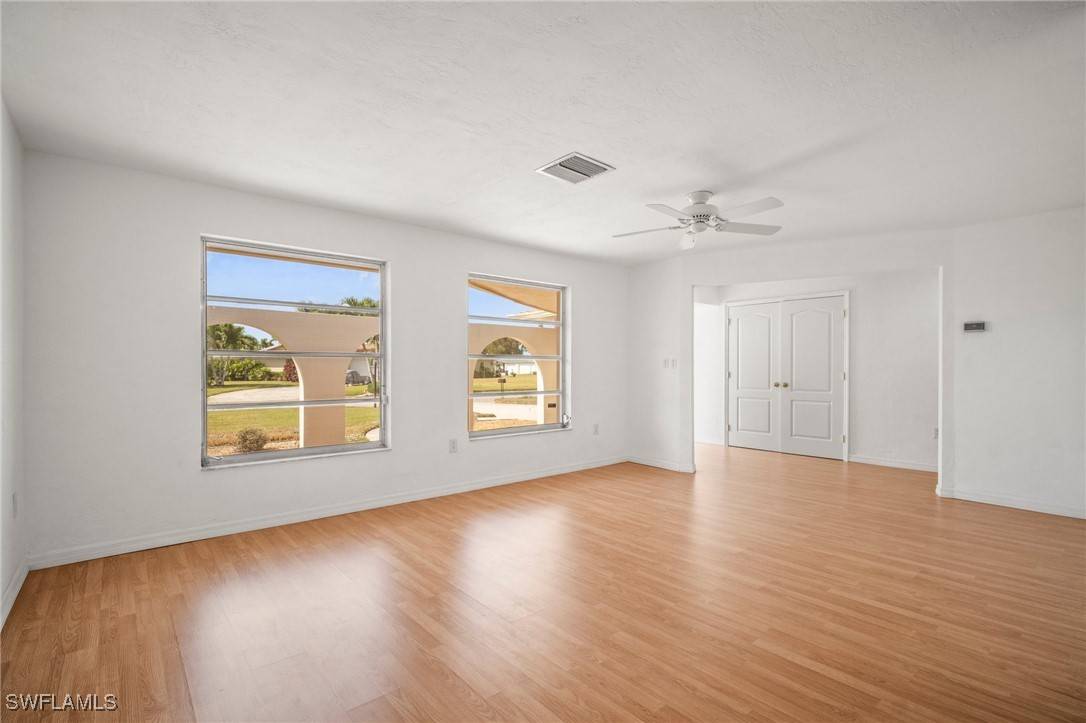 Fort Myers, FL 33919,1469 Tredegar DR