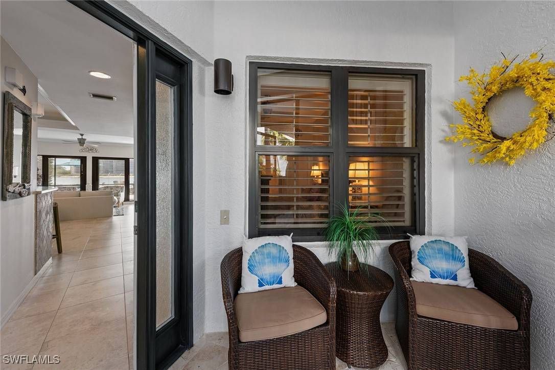 Naples, FL 34113,504 La Peninsula BLVD #504