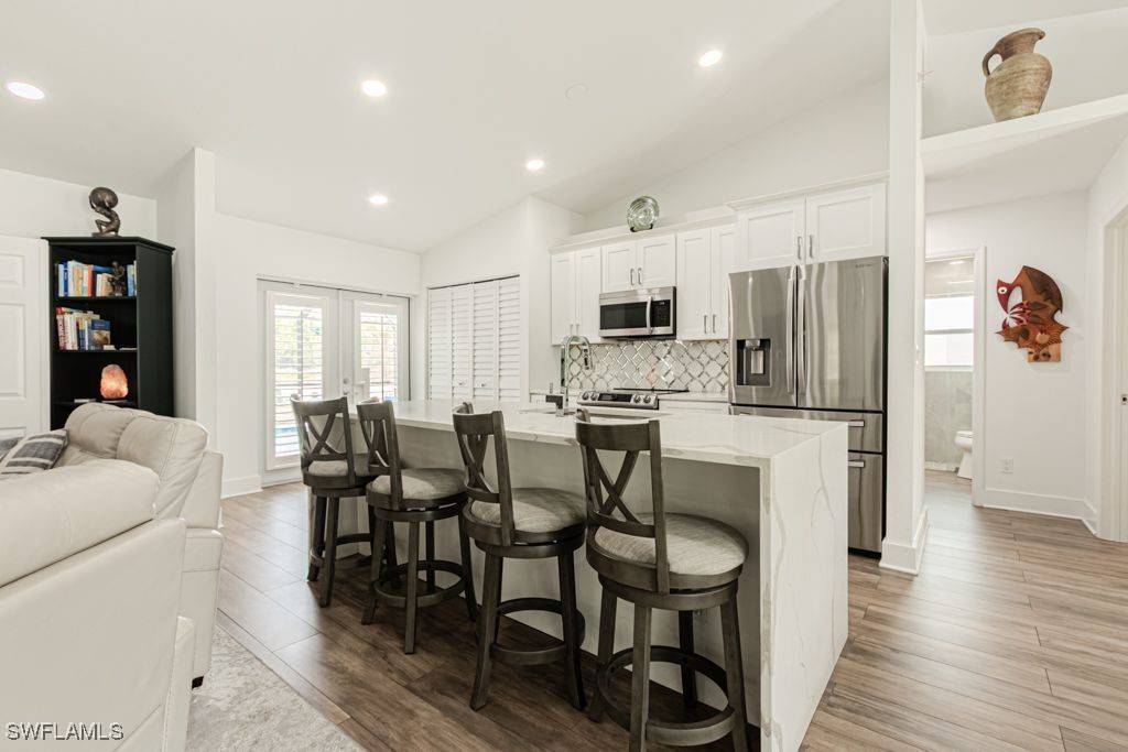 Naples, FL 34116,6195 Green BLVD
