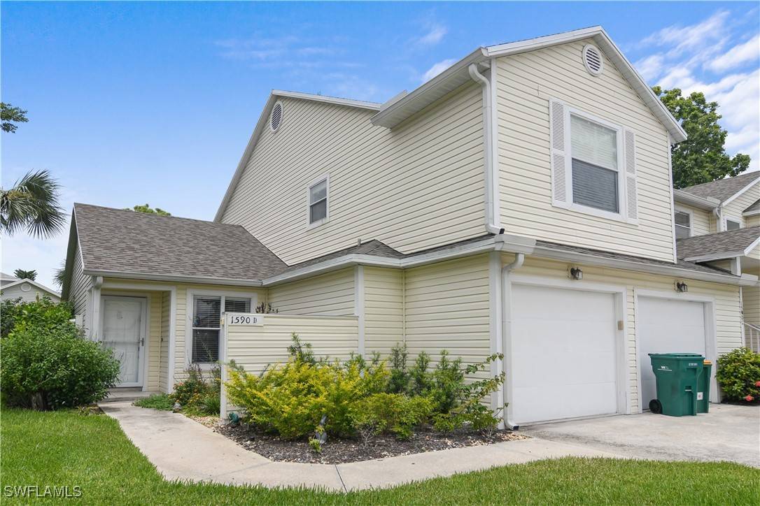Naples, FL 34116,1590 Trafalgar LN #D-101