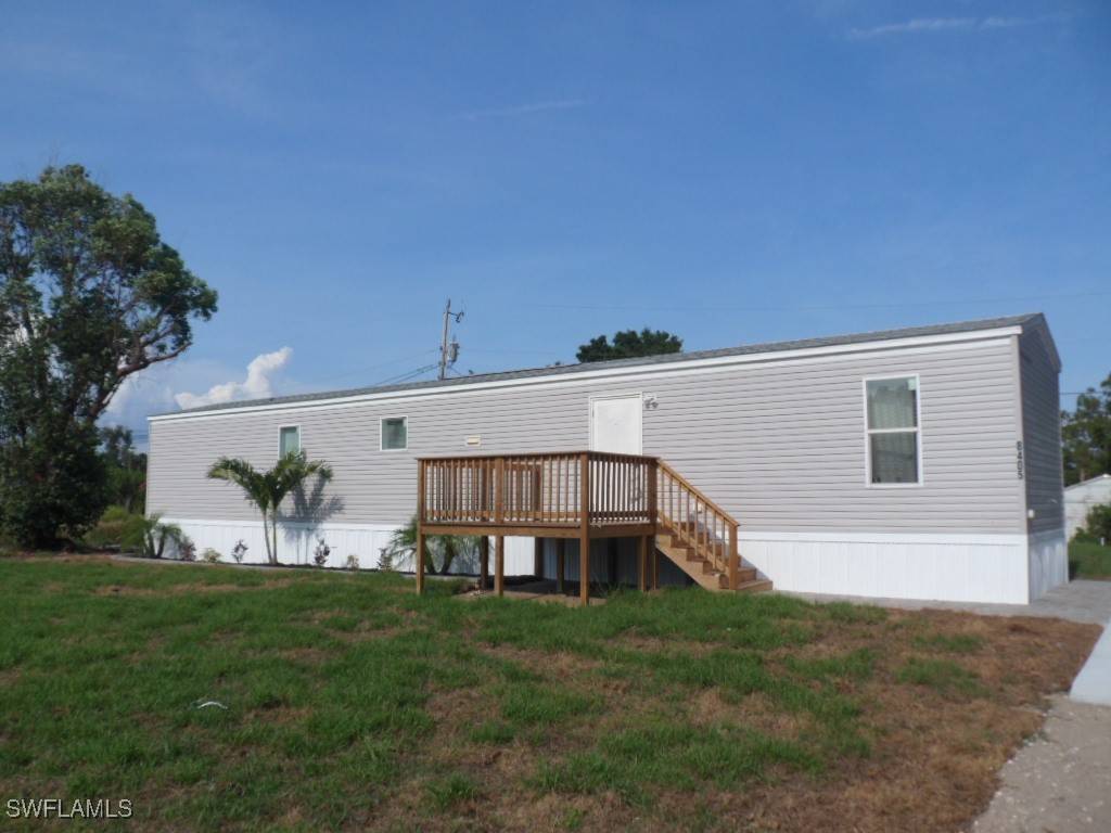 North Fort Myers, FL 33917,8405 Ebson DR