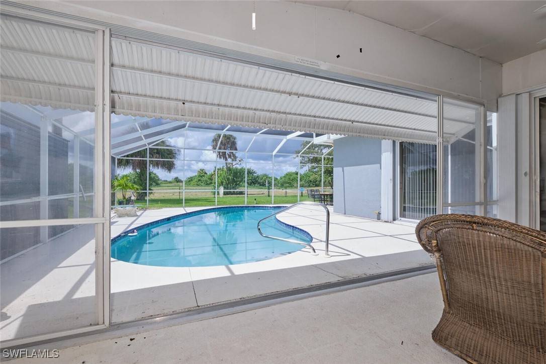 Lehigh Acres, FL 33974,734 Milwaukee BLVD