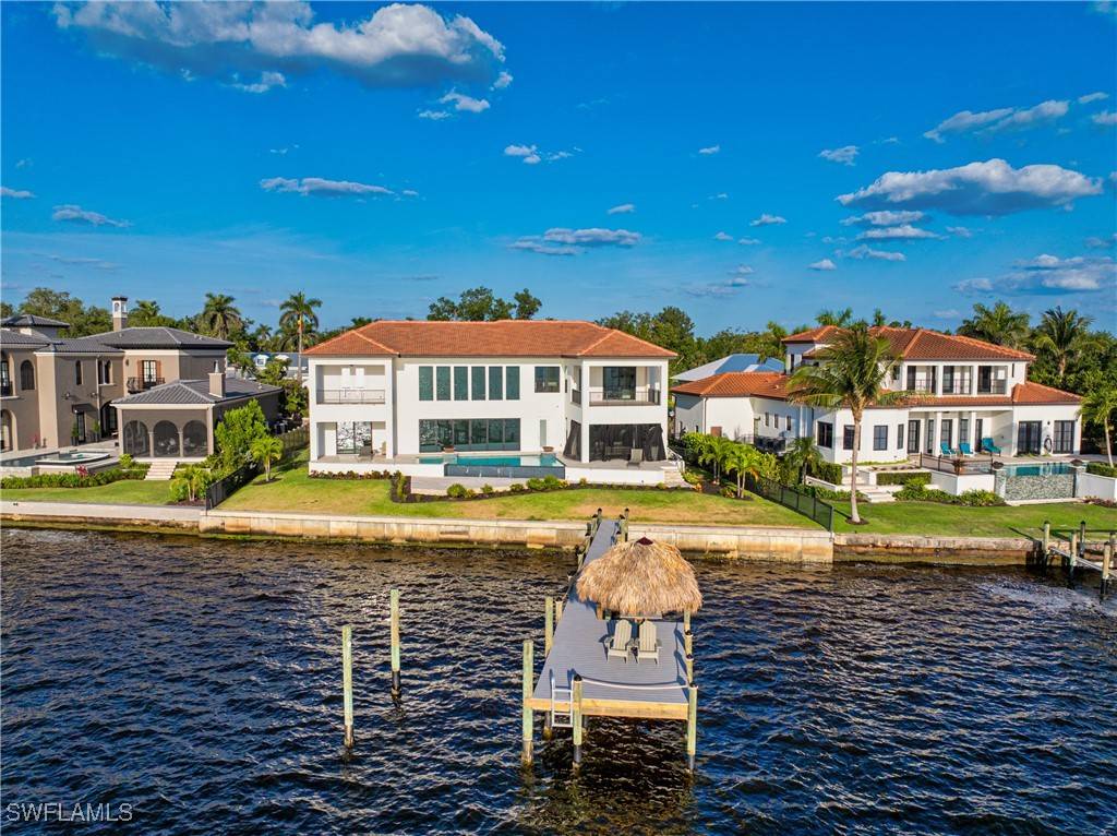 Fort Myers, FL 33901,3924 W Riverside DR