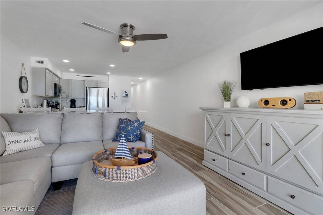 Bonita Springs, FL 34134,25850 Hickory BLVD #102