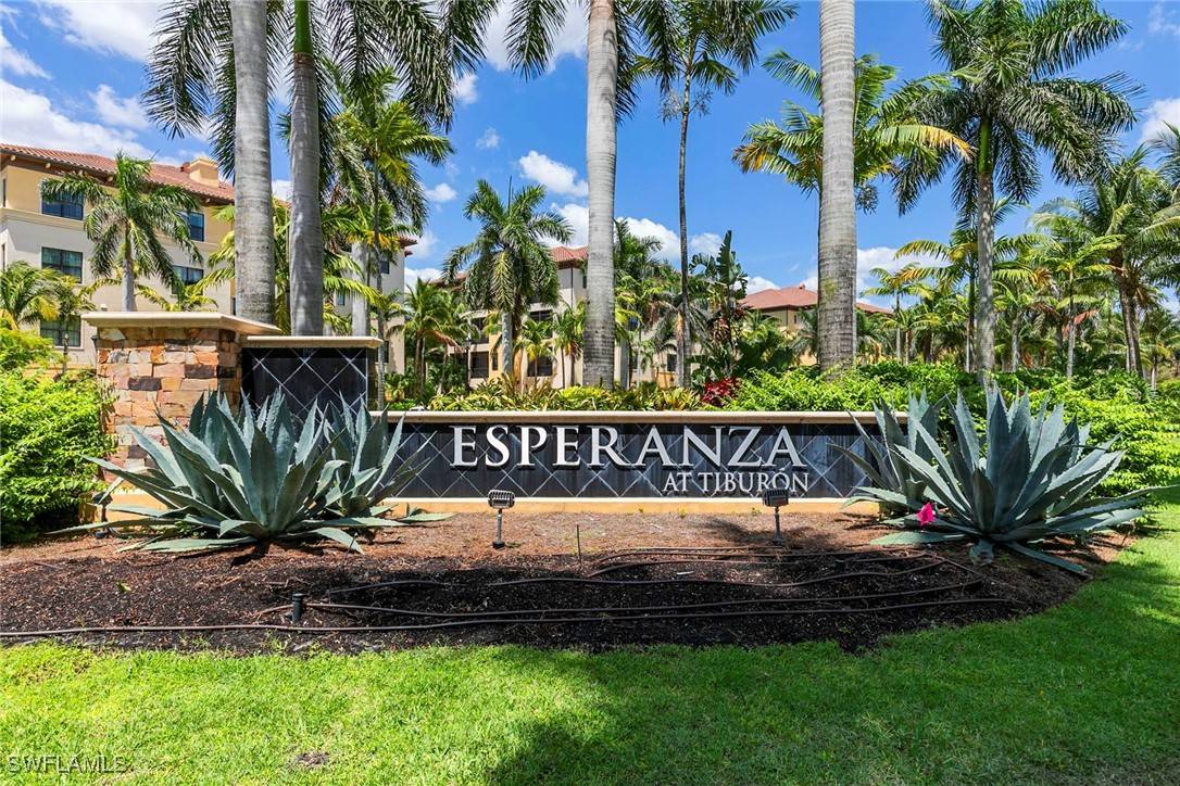 Naples, FL 34109,2733 Tiburon BLVD E #102