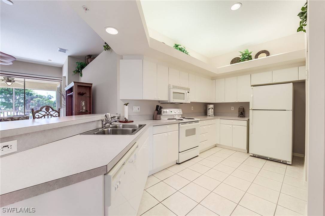 Estero, FL 34135,23810 Marbella Bay RD #202