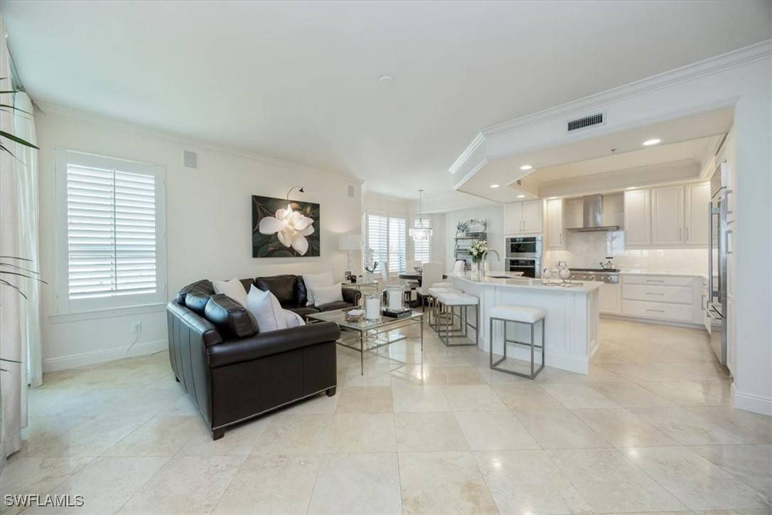 Naples, FL 34110-6588,285 Grande WAY #706