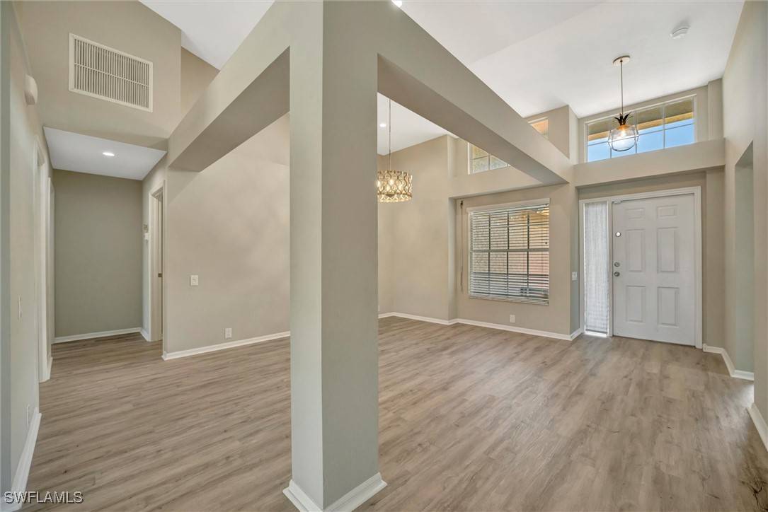 Fort Myers, FL 33912,8216 Breton CIR